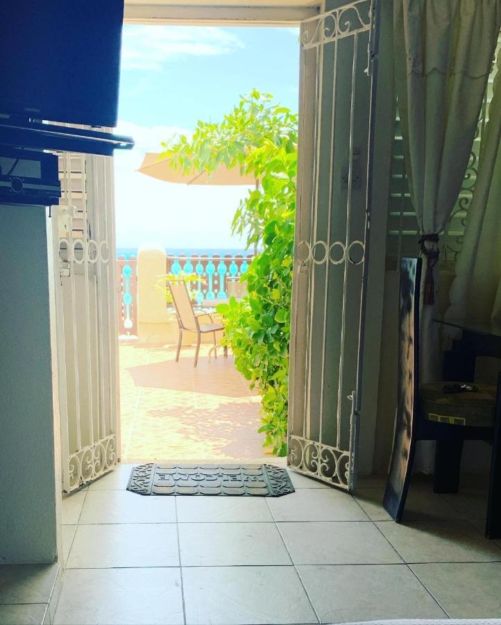 Beach Vue Barbados Bridgetown Exterior photo